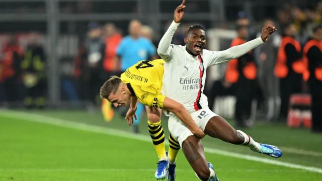 足球比分-秦游夏：多特防守稳住阵脚，但进球从哪来？