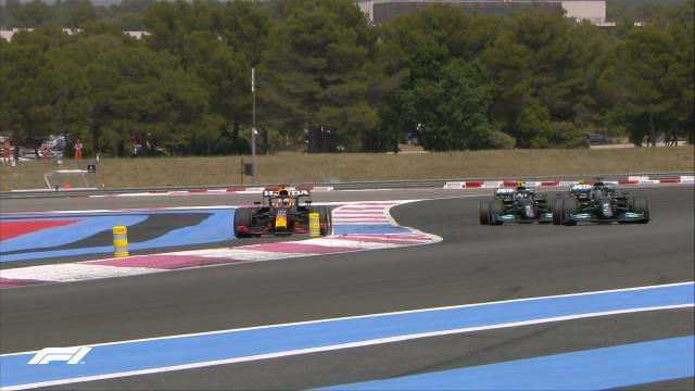 新球体育app-F1法国站上演策略大战 维斯塔潘“绝杀”汉密尔顿